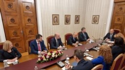 Консултациите между "Демократична България" и Румен Радев се проведоха на 21 ноември. 