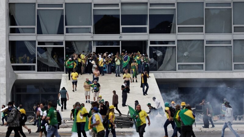 Бразилските безбедносни сили уапсија 1.200 луѓе