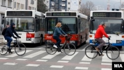 Блокади и протест на приватните автобуски превозници во Скопје, 5 декември 2022 