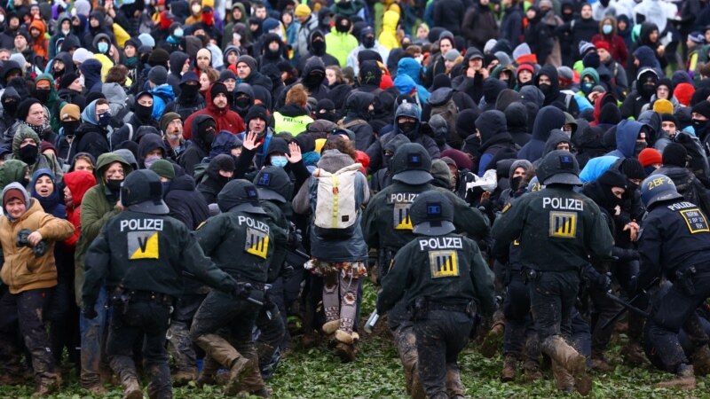 Protest u Nemačkoj zbog proširenja rudnika uglja, intervenisala policija 
