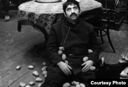 კადრი ფილმიდან "შერეკილები"