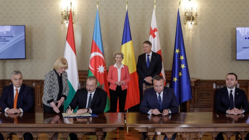 Potpisan sporazum o uvozu azerbejdžanske struje u Evropu