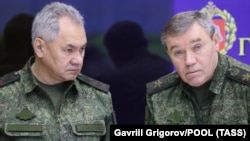 Министр обороны РФ Сергей Шойгу и начальник Генштаба ВС РФ Валерий Герасимов, 16 декабря 2022 года