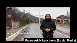 Nikolla Joviq ka publikuar fotografi në Facebook, duke thënë se gjendet në Rudarë të Zveçanit. 
