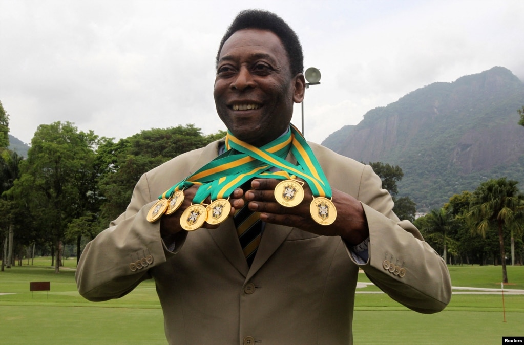 Në Kupën e Botës 1970, Pelé regjistroi gjashtë asistime &ndash; rekord për një kampionat botëror.