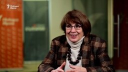 Юлиана Николова