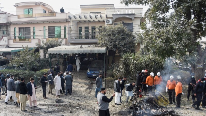 Ubijen pakistanski policajac u samoubilačkom napadu talibana