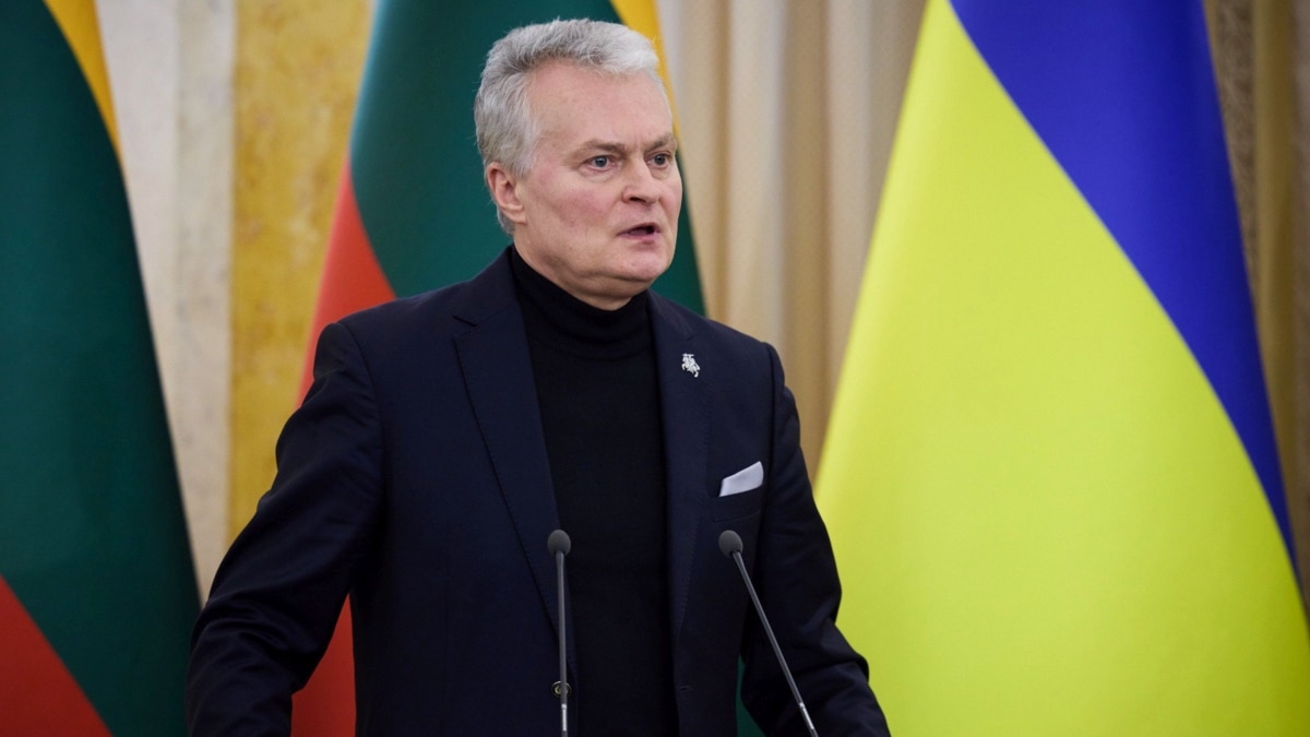 Lithuanian President Urges West To 'Cross Red Lines,' Consider Sending ...