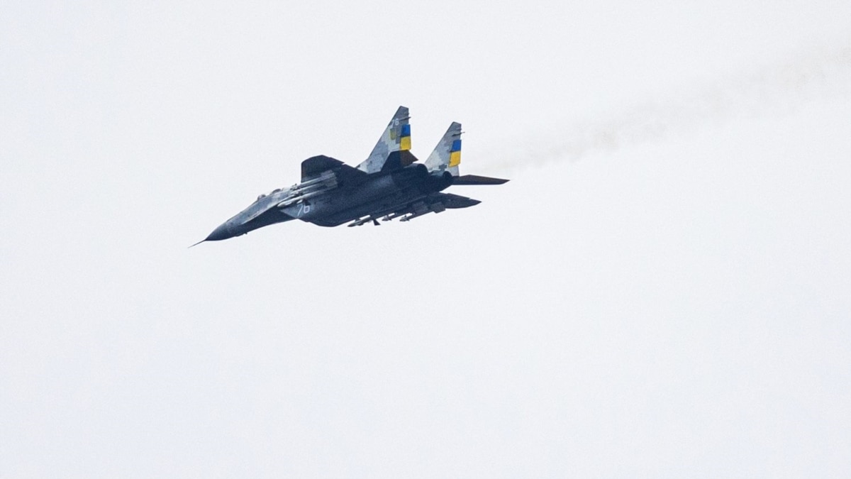 Ukraine received ten MiG-29 fighters from Poland