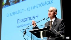 Balog Zoltán egykori miniszter beszél az Európai Unió 2014-es Erasmus+-programjának nyitókonferenciáján 2014. március 12-én (képünk illusztráció)