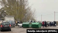 U grupnim akcijama policija je u punoj opremi prethodnih nekoliko dana na stotine migranata prebacivala sa pograničnih područja u prihvatne centre (Foto: Prihvatni centar u Subotici)