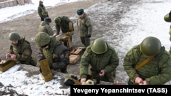 Russian soldiers take part in an exercise. (file photo)