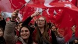 Стамбулда оппозицияны колдогон митинг эки күн уланды 