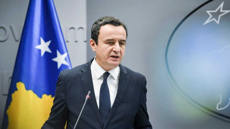 Kurti u bën thirrje serbëve të aplikojnë për punë në institucionet e Kosovës  