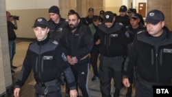 Cele cinci persoane, printre care trei cu cetățenie a R. Moldova, reținute de autoritățile bulgare la Sofia, 19 noiembrie 2022
