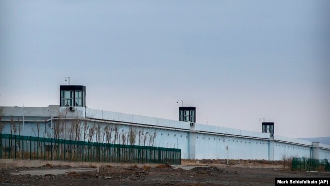 "Урумчи-3", один из крупнейших концлагерей в Сяньцзяне. Фото: 2021 г.