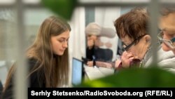 Українські біженці в Чехії своєю найбільшою перешкодою у пошуку роботи називають незнання мови