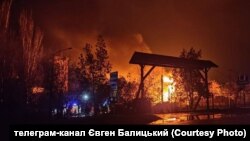 Several blasts hits a hotel and restaurant complex known as the Hunter's Halt on the eastern outskirts of the city, area residents reported on December 11.
