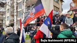 Centralna proslava uz svečani defil u Istočnom Sarajevu, za razliku od ranijih godina kada se 9. januar obilježavao u Banjaluci.