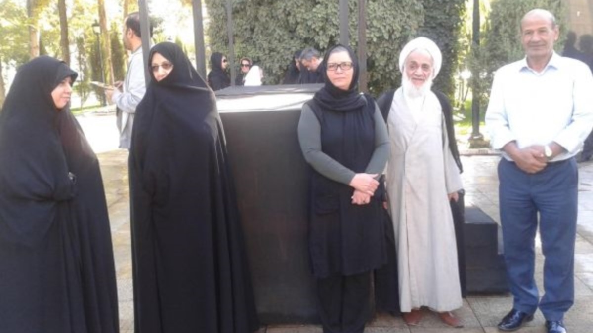 Sister Of Irans Supreme Leader Pens Open Letter Hoping For End To Tyranny Of Brothers Rule photo