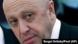 Jevgenij Prigožin (Yevgeny Prigozhin), ruski biznismen, osnovao je 2014. godine privatnu vojnu jedinicu Vagner. Prigožin je ranije dobijao unosne ugovore sa ruskom vladom zbog kojih je dobio nadimak "Putinov kuvar".