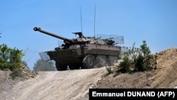 Французька бронемашина AMX-10 RC, яку ще називають колісним танком