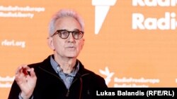 Озод Европа/Озодлик радиоси (RFE/RL) президенти вазифасини бажарувчи Жеффри Гедмин. 