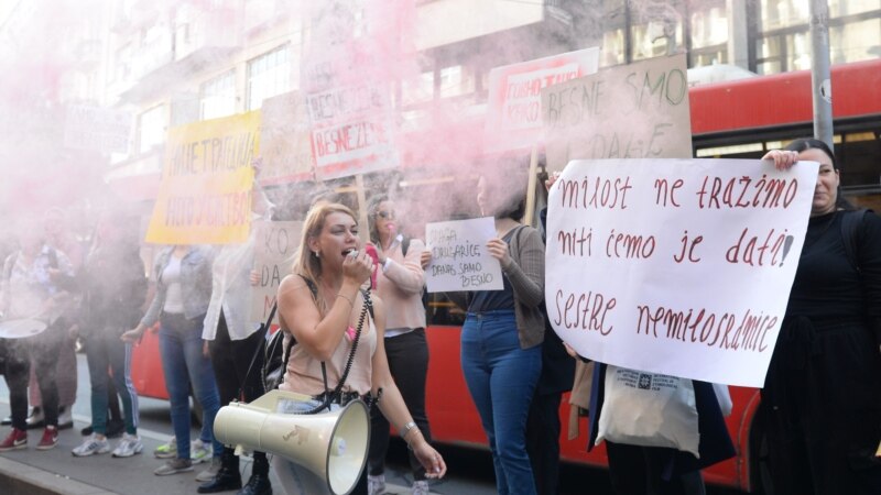 Sa protesta protiv tabloida 'Informer' ponovo zatraženo povlačenje intervjua sa silovateljem