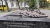 В центре Мариуполя демонтирован мемориал жертвам Голодомора 