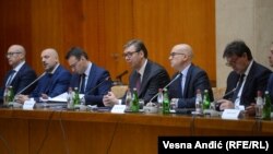 Predsednik Srbije Aleksandar Vučić održao je u Beogradu sastanak sa predstavnicima vodeće partije Srba na Kosovu, Srpskom listom. 27. oktobar 2022.