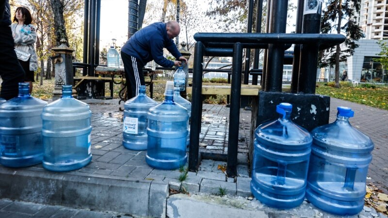 Kievul are, din nou, apă și electricitate, dar pagubele produse de bombardamente sunt mari