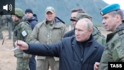 Президент Росії Володимир Путін 26 жовтня повторив заяву російського міністра оборони про плани Києва «використовувати для провокацій так звану «брудну бомбу».