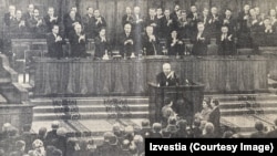 N. Hrușciov la tribuna sesiunii Sovietului Suprem al URSS, decembrie 1962