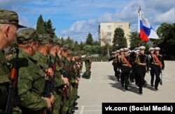 Кримчани, мобілізовані Росією на війну з Україною, на базі 810-ї бригади морської піхоти у Севастополі, 27 вересня 2022 року