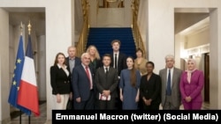 Прэзыдэнт Францыі Эманюэль Макрон сустрэўся з дэлегатамі Міжнароднай фэдэрацыі за правы чалавека