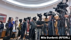 Snimatelji i novinari na konferenciji za medije, 24. oktobar 2022.
