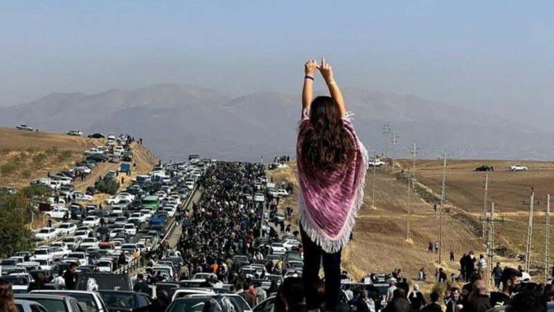 Protestat për hixhabin hapin Kutinë e Pandorës në Iran