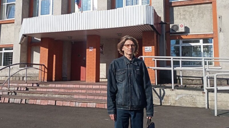 Журналисту Новашову присудили 8 месяцев работ по делу о фейках