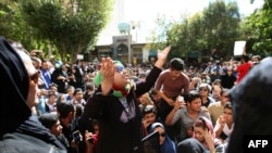 اعتراض به اسیدپاشی در اصفهان، پاييز ۹۳