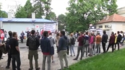 Protest ispred KBC "Dragiša Mišović"