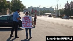 Protest la Tiraspol pentru drepturile omului al avocatului transnistrean Stepan Popovski