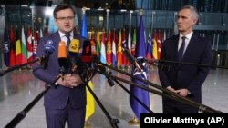 Украинскиот министер за надворешни работи, Дмитро Кулеба до генералниот секретар на НАТО Јенс Столтенберг 