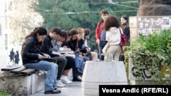 Studenti ispred fakulteta u Beogradu, 19. oktobar 2022.