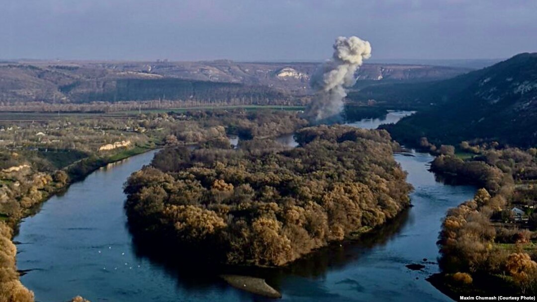 The Russian missile, shot down by Ukrainian air defenses, landed at the northern end of the Moldovan village of Naslavcea, which lies on the border with Ukraine.
