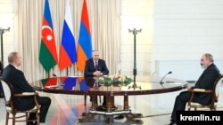 Russia - Russian President Vladimir Putin meets with the leaders of Armenia and Azerbaijan in Sochi, October 31, 2022.