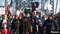 شرکت جاستین ترودو در راهپیمایی اعتراضی شماری از ایرانیان مقیم کانادا