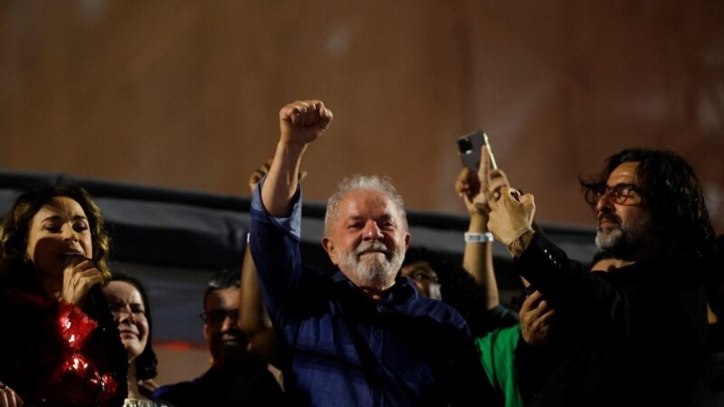 Светските лидери му ја честитаат изборната победа на Лула да Силва