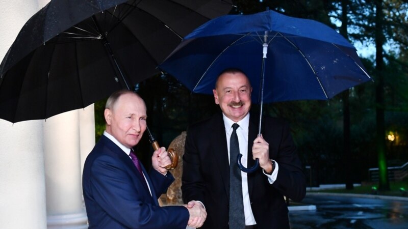 Путин домаќин на мировната средба на лидерите на Ерменија и на Азербејџан