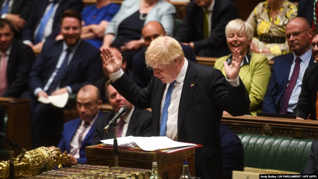 Un purtător de cuvânt al premierului britanic spune că solicitarea lui Boris Johnson nu este „practică”, pentru că actualul program de antrenament pentru avioanele de luptă britanie durează cinci ani.