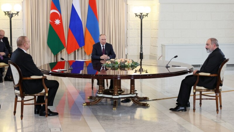 پوتین: د ارمنستان او اذربایجان ترمنځ لا هم ځینې اختلافات پاتې دي